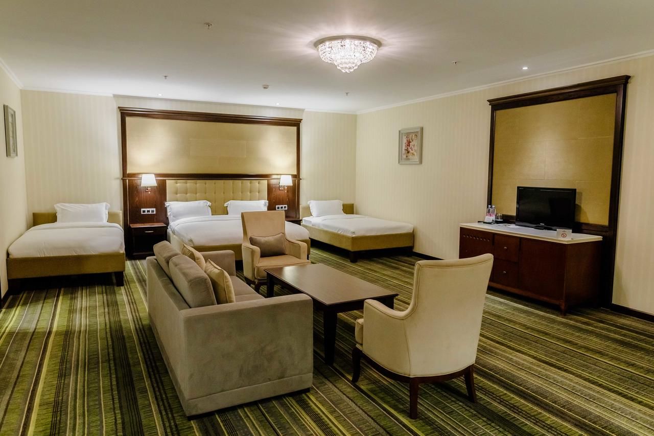 Отель Shera Inn Hotel Алматы