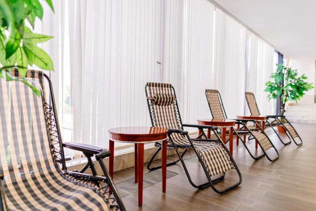 Отель Shera Inn Hotel Алматы