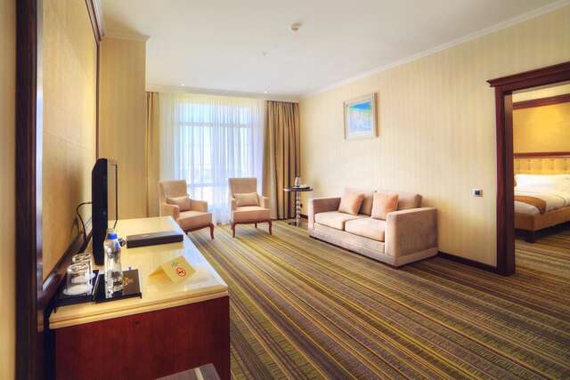 Отель Shera Inn Hotel Алматы-15